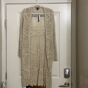 Beautiful long sleeve tan cardigan